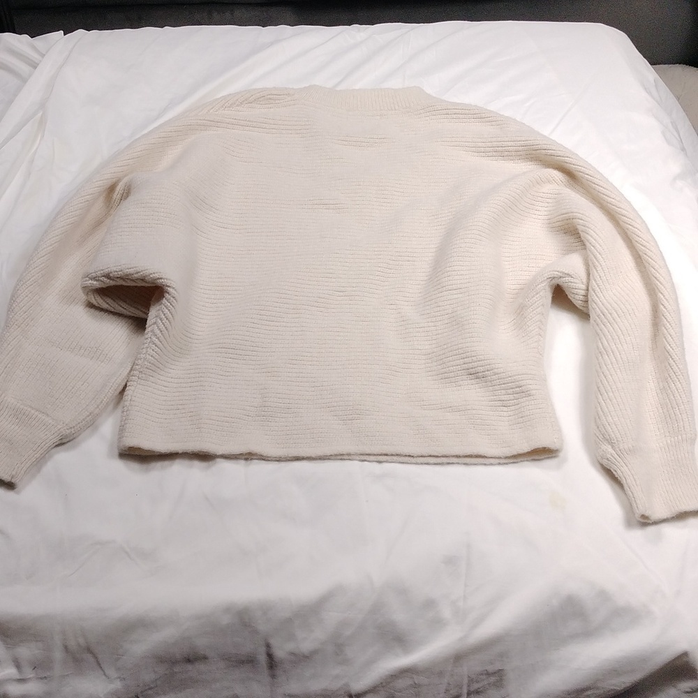 Lush women's medium sized sweater - Picture 8 of 12